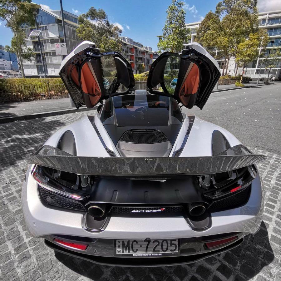  McLaren 720S Velocita by DMC 2018 года  (фото 6 из 7)